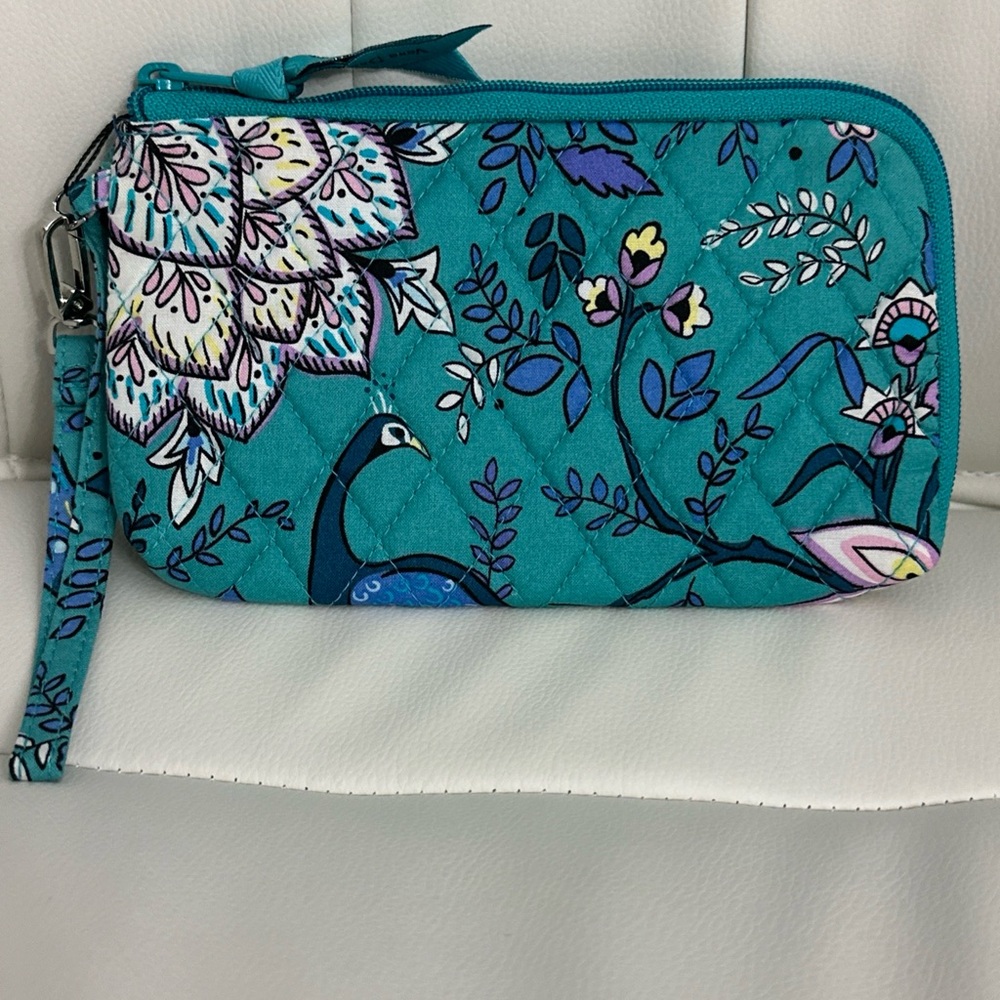 Vera Bradley RFID Slim Wristlet in Cotton - NWT